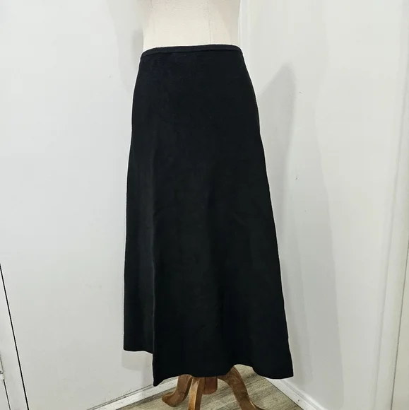 Seed knit skirt - Picture 1 of 5